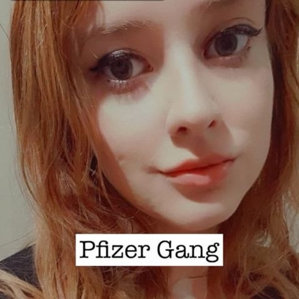 Meet your Posher, Becca